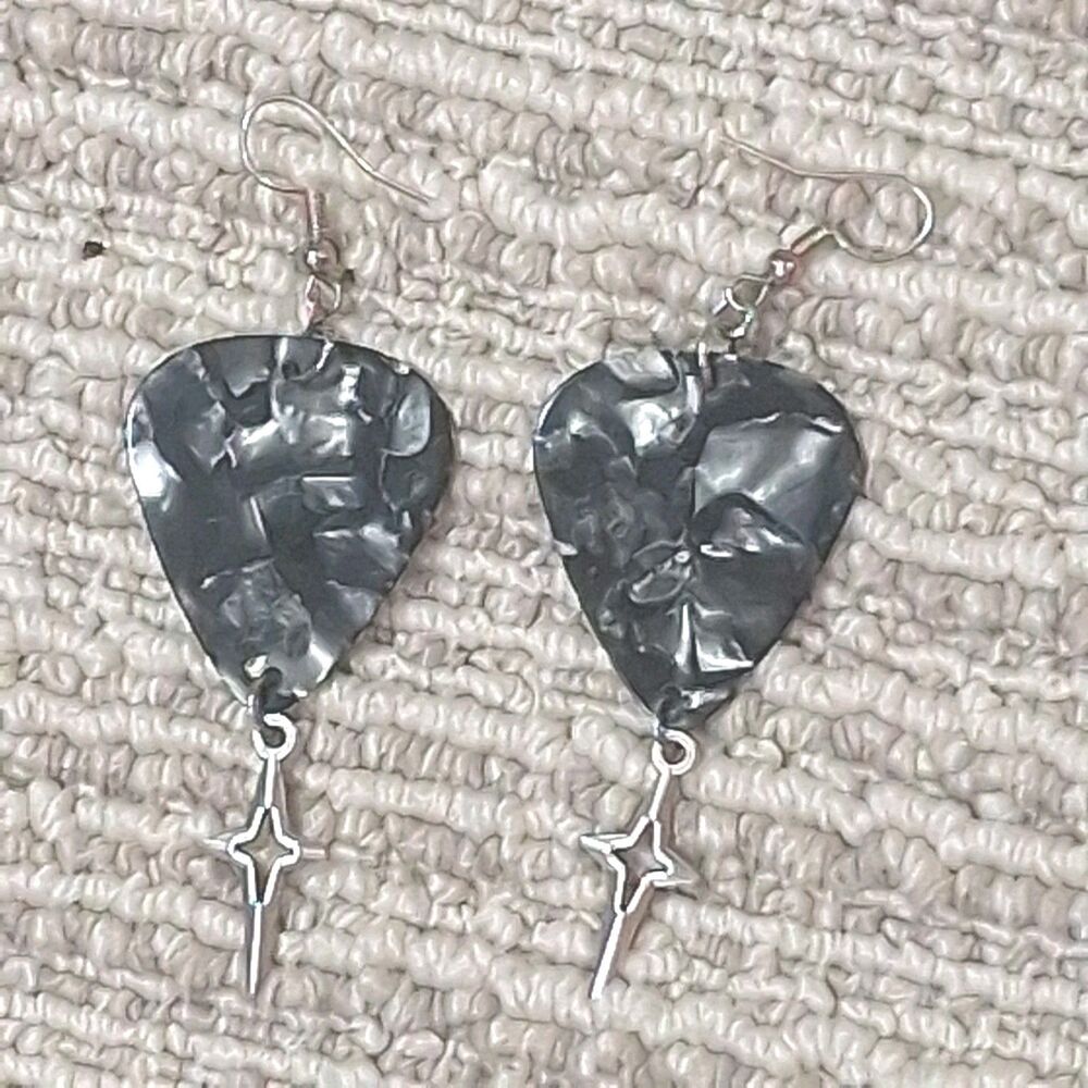 BLACK MARBLE GUITAR PICK STAR CHARM EARRINGS PUNK GOTH Womens Lobe Adult Music